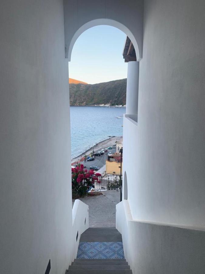 Oltremare Residence Hotel Lipari  Exterior photo